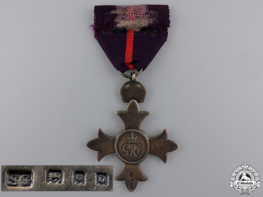 a_most_excellent_order_of_the_british_empire_with_case;_mbe_img_05.jpg552eb882636f8