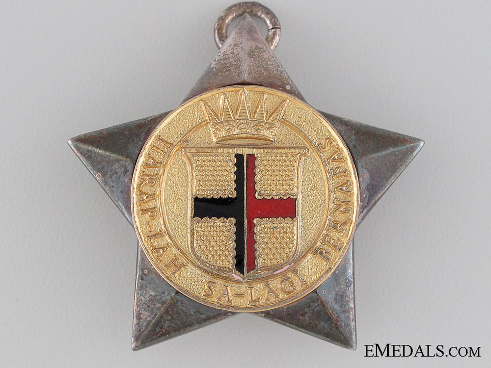the_most_illustrious_order_of_the_star_of_sarawak_img_05.jpg53440ac297742