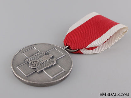 a_german_social_welfare_medal_img_05.jpg544a93e3651a3