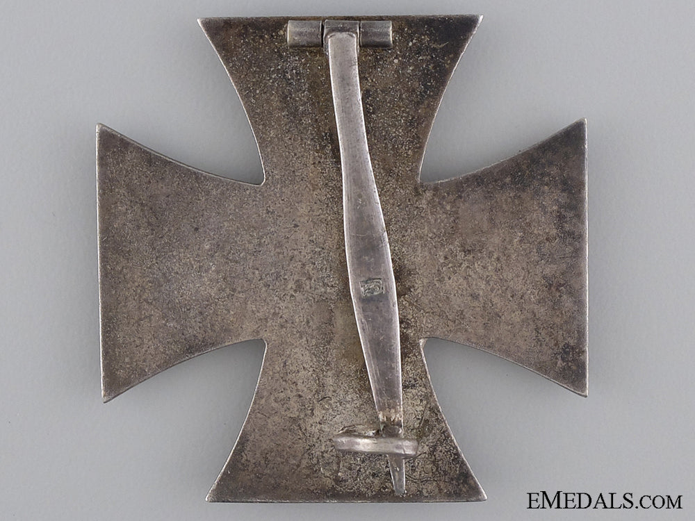 1939_first_class_iron_cross;_marked26;_cased_img_05.jpg53b6fbcec9325