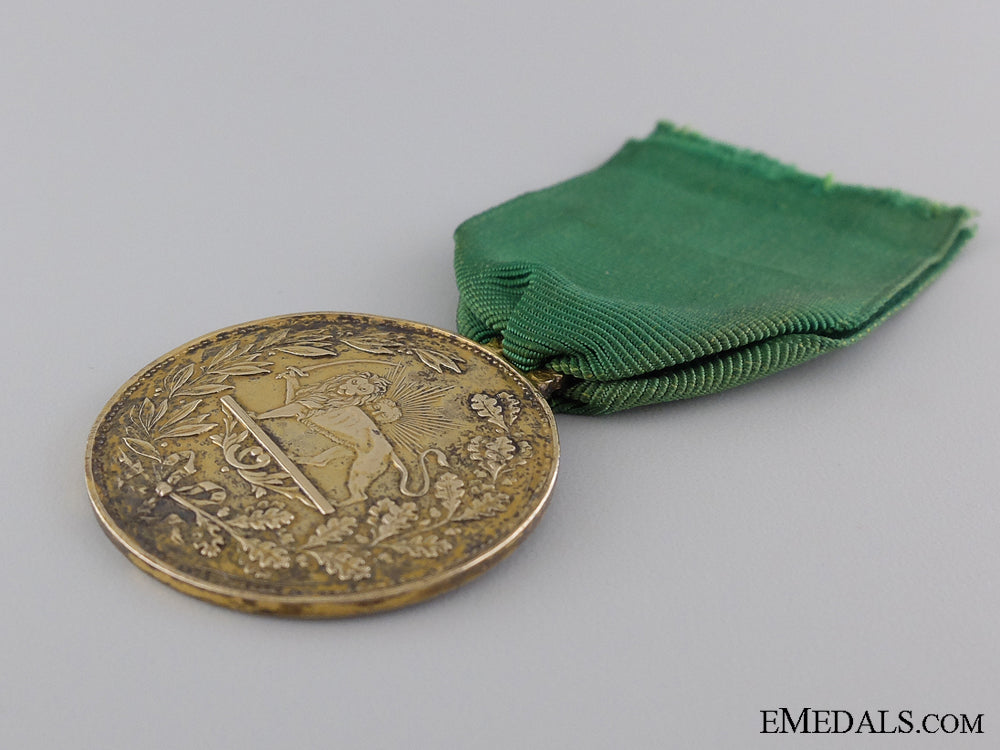 an_iranian_medal_for_bravery(_military_valour);1_st_class_gold_grade1899_img_05.jpg544172ea2aa54