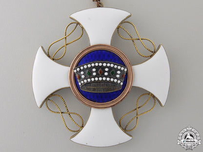 italy,_kingdom._an_order_of_the_crown_in_gold,_commander's_cross_with_case,_c.1918_img_05.jpg5575c17563899_1