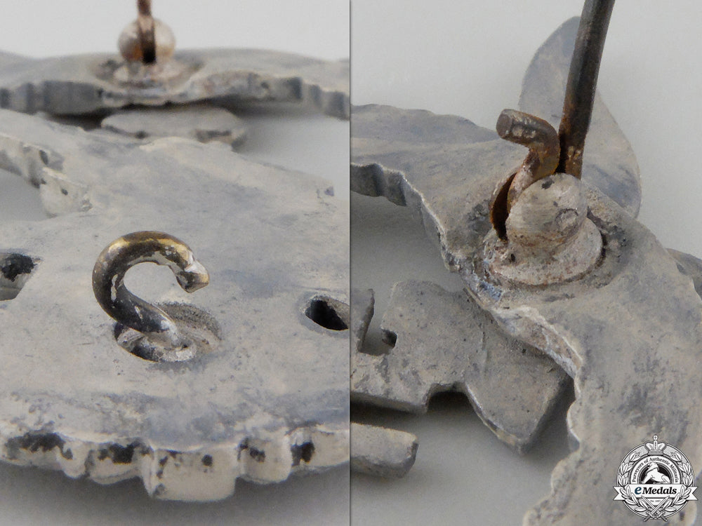 a_late_war_luftwaffe_flak_badge_img_05.jpg556359539001e