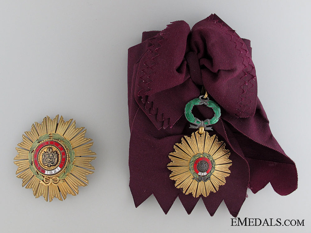 peru._an_order_of_the_sun,_grand_cross,_c.1950_img_05.jpg53272136285bd_1_1