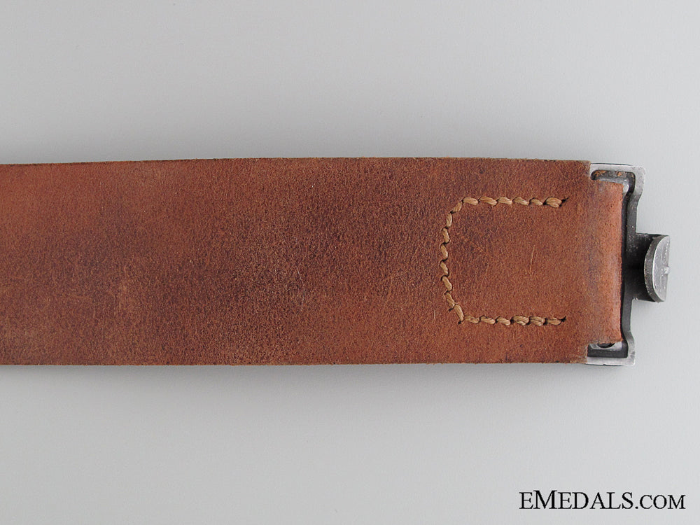 a_rad_belt_and_buckle_by_fll_img_05.jpg5331e87e49f84