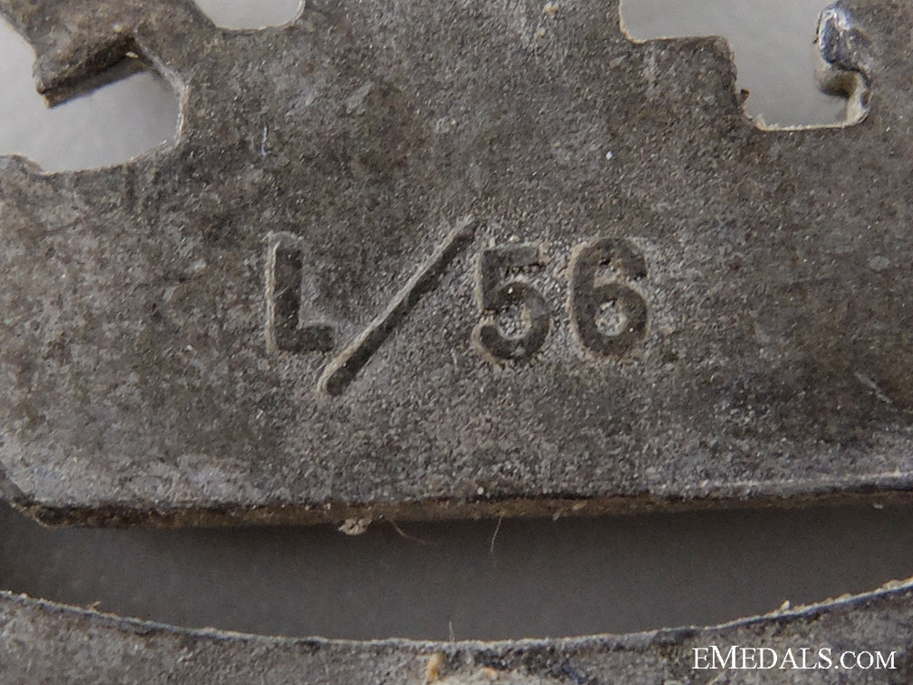 a_submarine_war_badge;_unmarked_img_05.jpg546b67a8565be