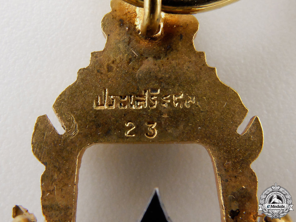 a_thai_order_of_the_white_elephant:_breast_star_set_img_05.jpg5575cc7cab1f7