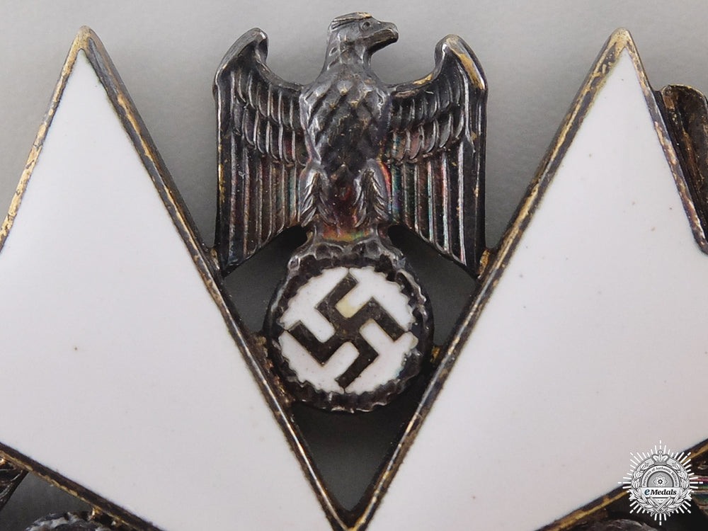 a_german_eagle_order;_first_class_by_godet,_berlin_img_05.jpg54948e434ca78