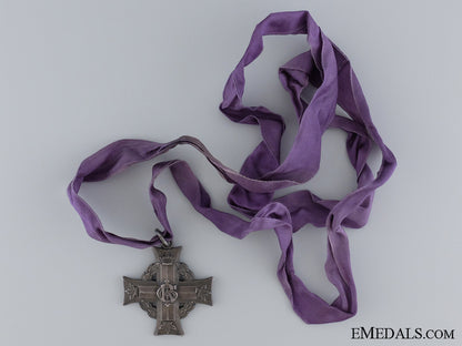 memorial_cross_to_acting_sergeant_thomas_d._carmichael,_canadian_forestry_corps_img_05.jpg53ad965b5a1f6
