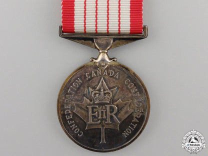 a_canadian_centennial_medal1867-1967_with_case_img_05.jpg55915d11ad3d2