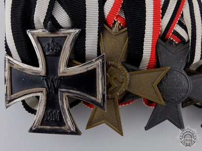 a_first_war_german_imperial_medal_bar_in_case_img_05.jpg550c3f7f89f14