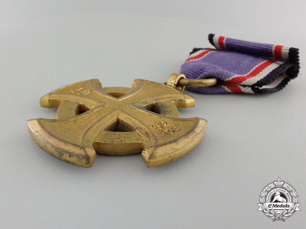 a_luftwaffe_air_defense_decoration;_first_class_img_05.jpg55cb6cf784bd4