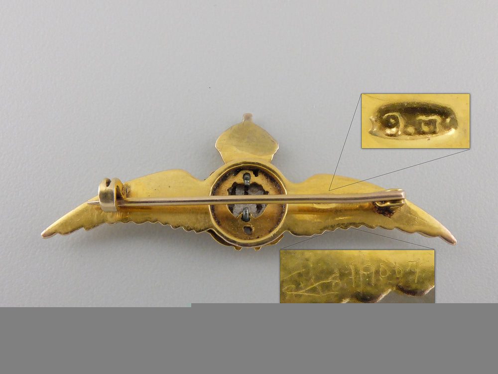 a_first_war_royal_air_force_gold_wings_img_05.jpg5563451a1efe3