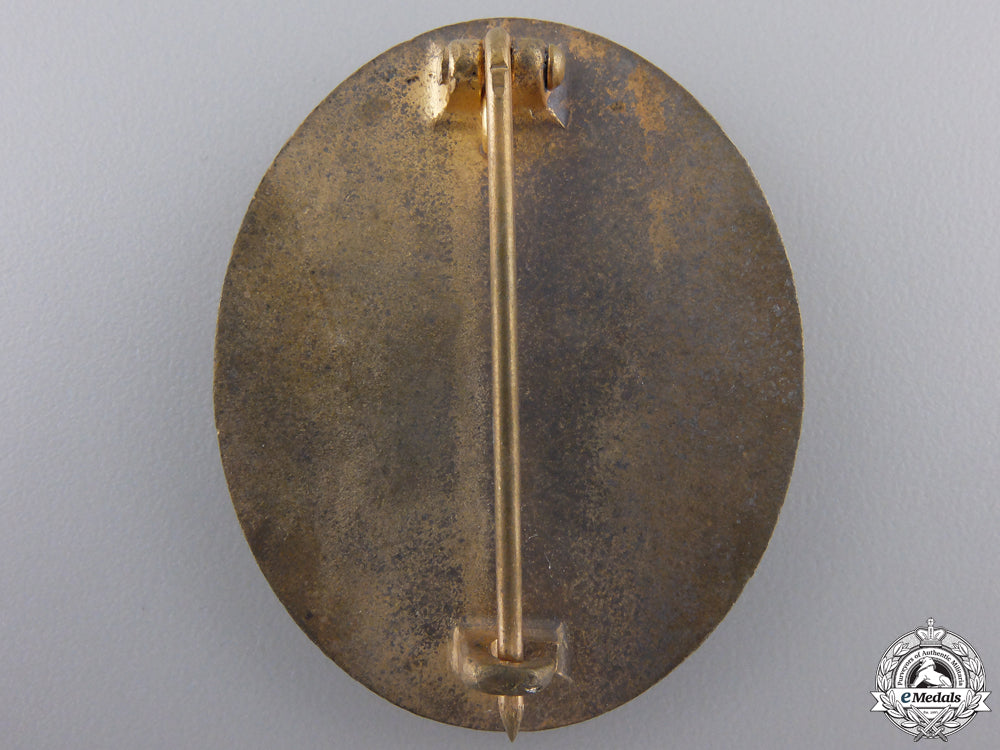a_gold_grade_wound_badge_with_case_img_05.jpg5522935075606