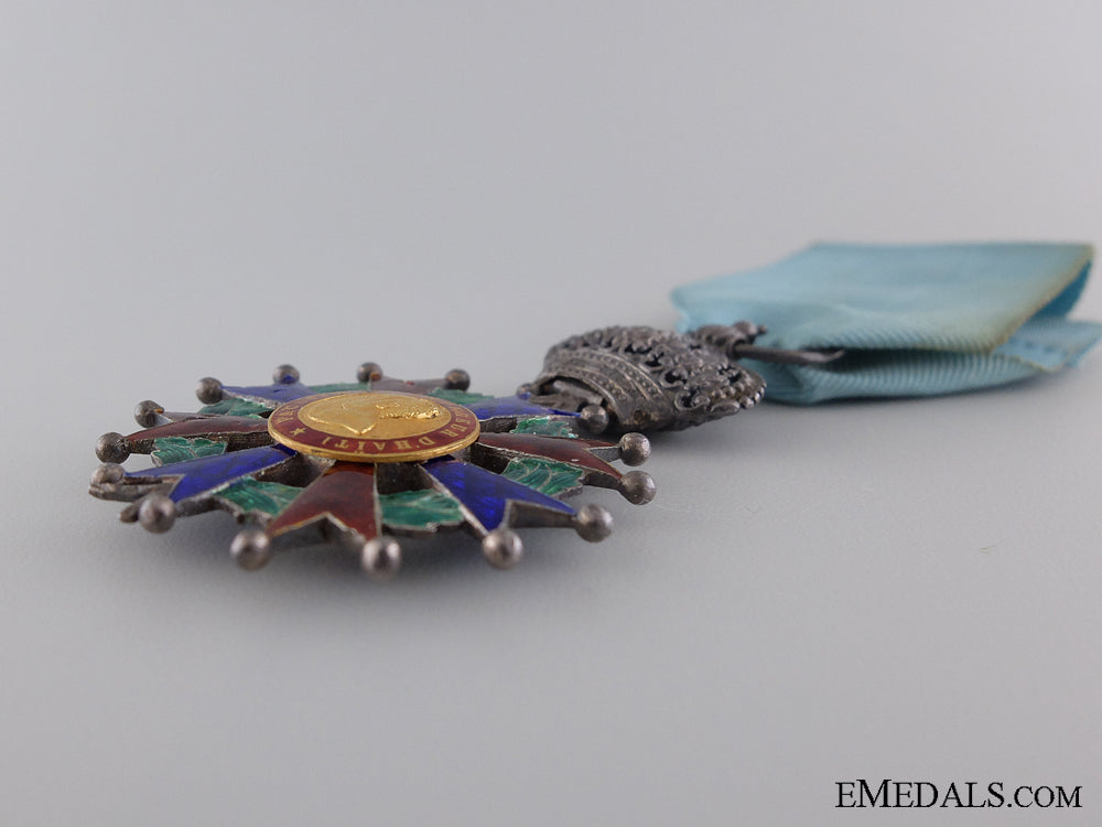 a_royal_haitian_order_of_st._faustin;_knight’s_cross_img_05.jpg53f4f04e6f002