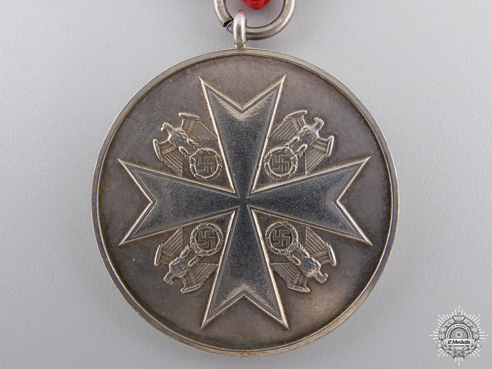 a_cased_german_eagle_order_merit_medal_img_05.jpg54fdc3ed7dfc0