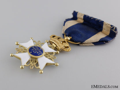 the_order_of_netherlands’s_lion_in_gold;_circa1830_img_06.jpg5441716e36aec
