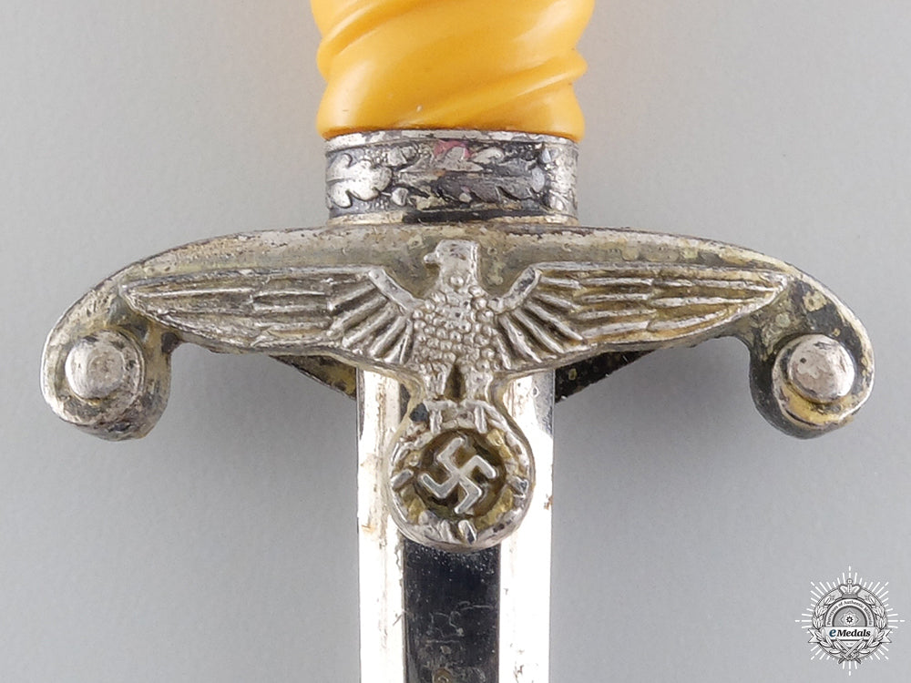 a_miniature_german_army_dagger_by_e.&_f._horster_img_06.jpg547dd3a89e204