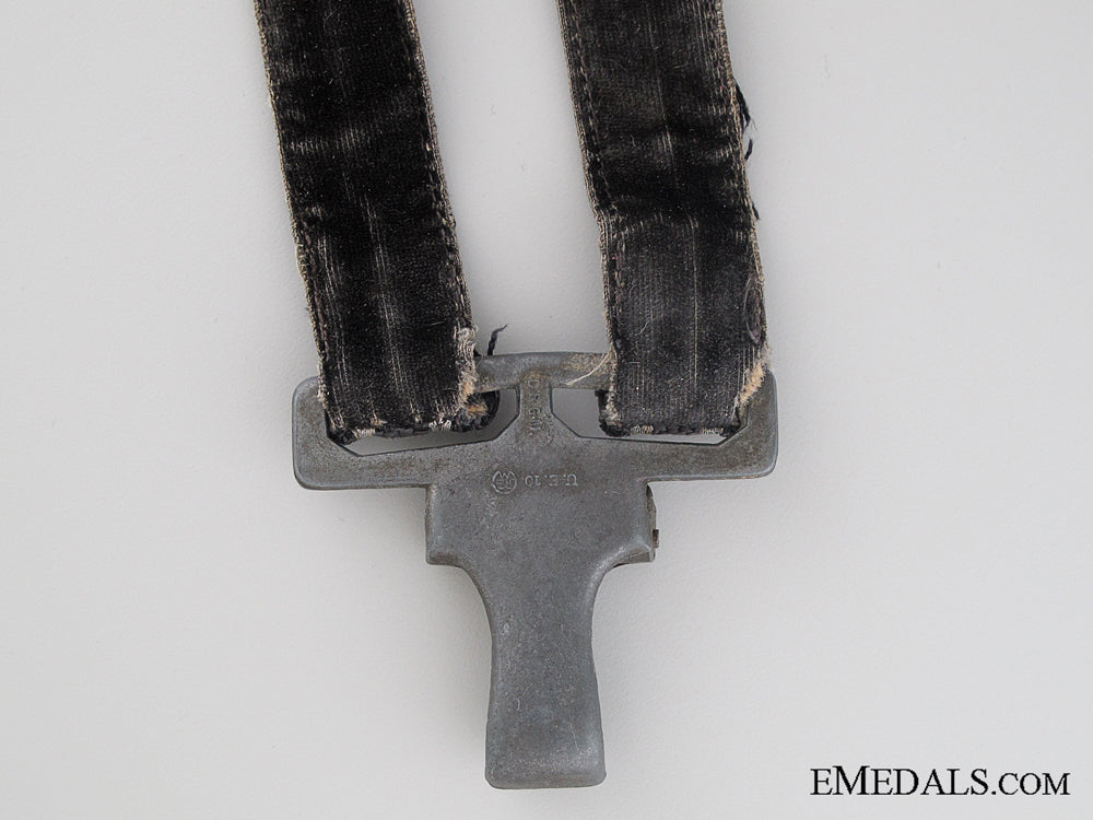 luftwaffe_dagger_hangers_d.r.g.m._img_06.jpg530cddd670164
