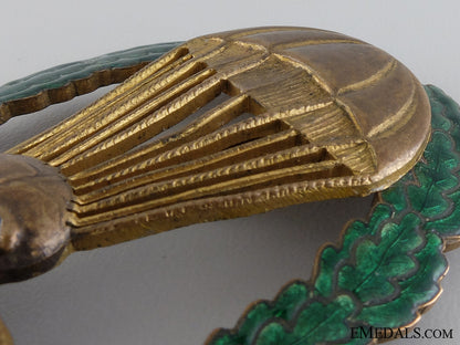 a_rare_wwii_hungarian_master_parachutist’s_breast_badge_img_06.jpg5457f6e054787