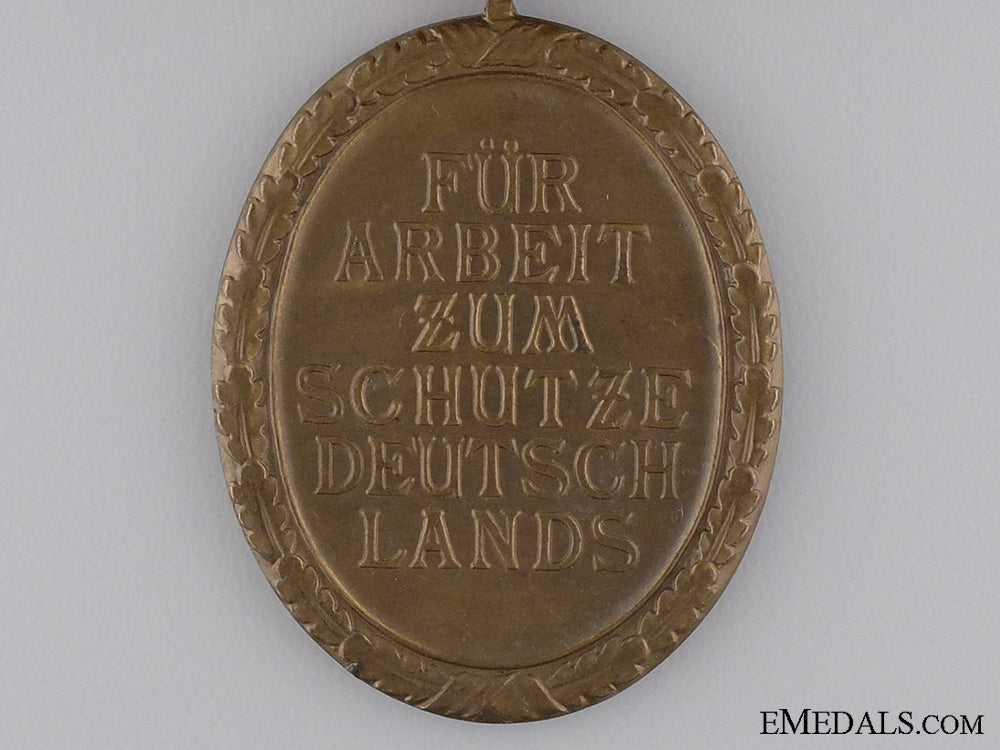 a_west_wall_campaign_medal_with_rare_case_of_issue_img_06.jpg53e22c21a2098