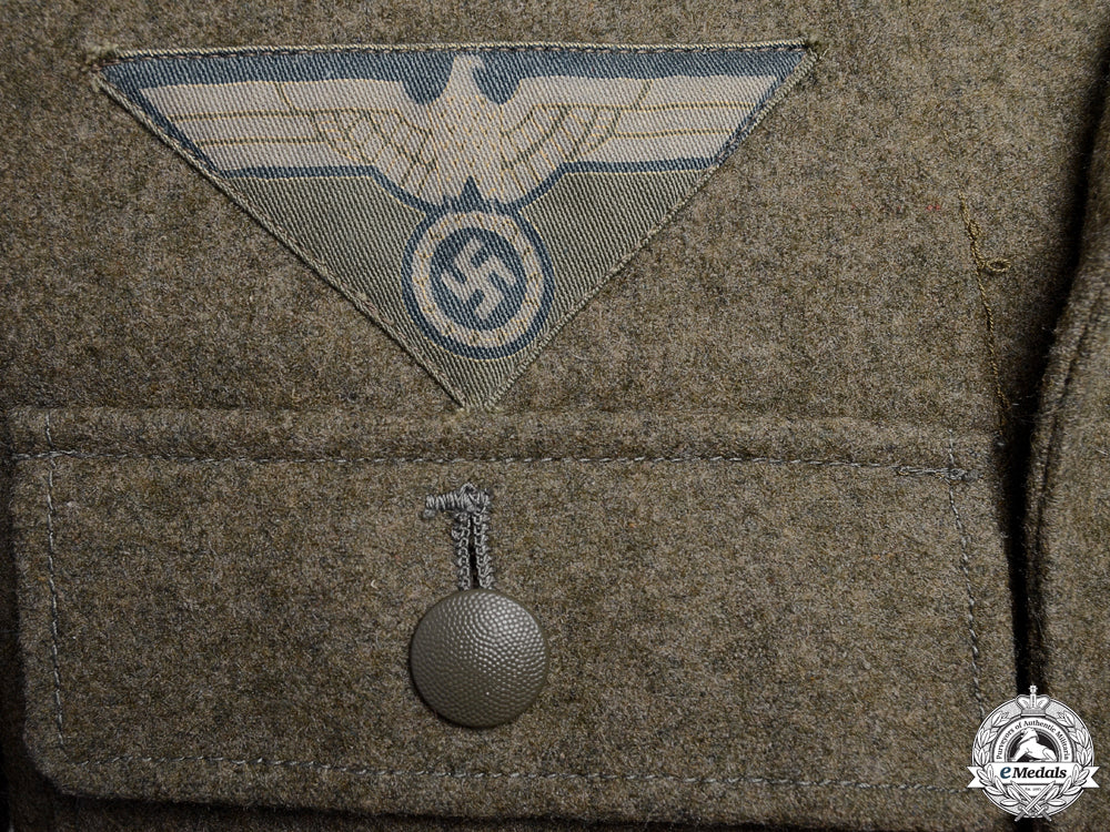 a_german_m44_combat_tunic_with_printed_eagle_img_06.jpg55ad016b757f3