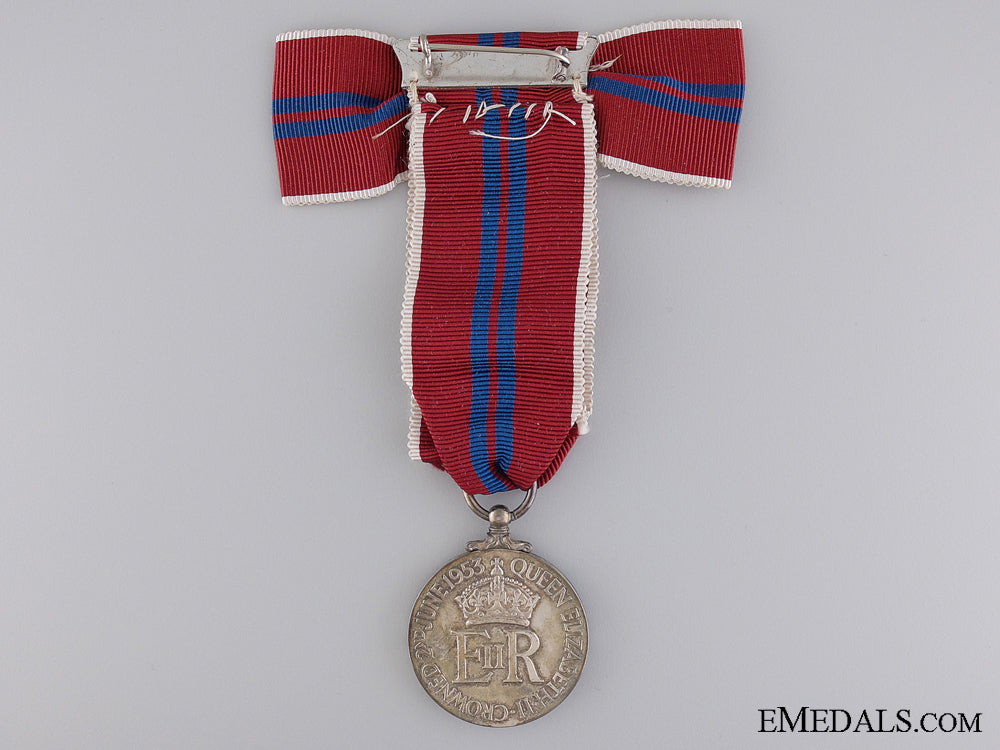 a_ladies1953_qeii_coronation_medal_with_case_img_06.jpg5421ad8495ebf
