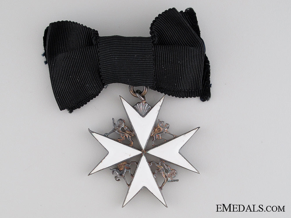 united_kingdom._an_order_of_st._john_dame_of_grace_star_and_badge_img_06.jpg52f51de7a8969_1
