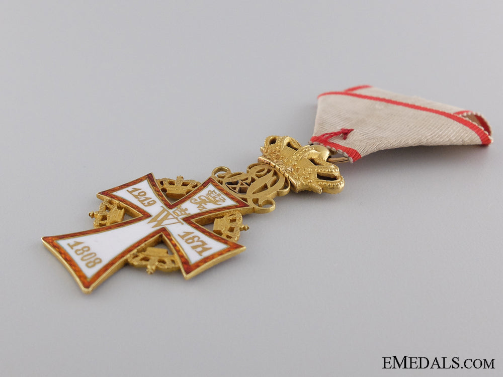 a_danish_order_of_dannebrog_in_gold;_christian_x(1912-1947)_img_06.jpg5447ac1635380