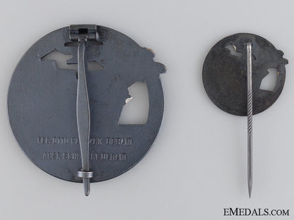a_mint_blockade_runner_badge_group_to_s.s._columbus_img_06.jpg544e63f1d6d1a