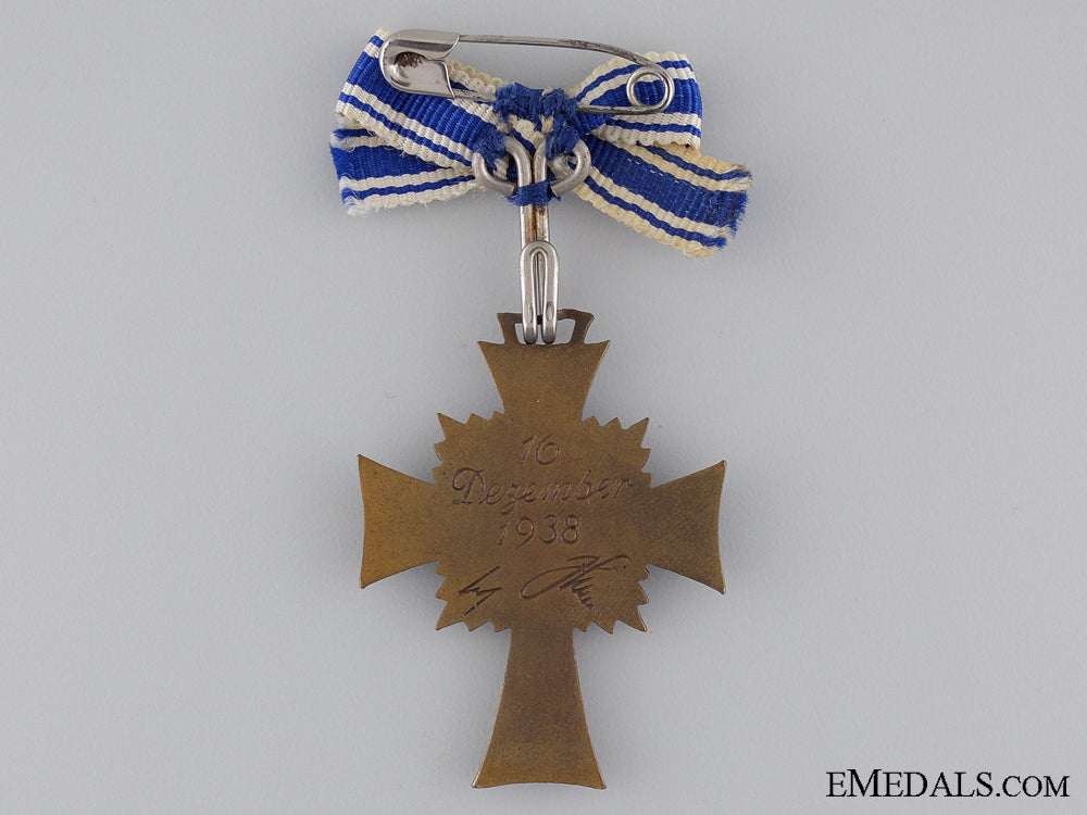 a_bronze_grade_mother's_cross;_fullsize_and_miniature_img_06.jpg53e242a806644