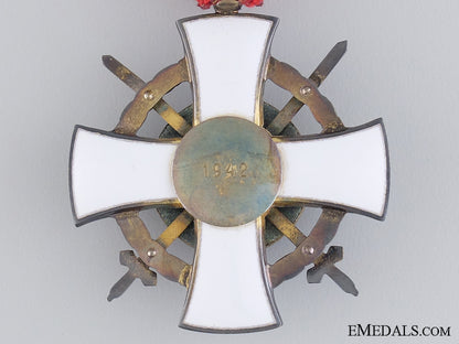 a1942_hungarian_order_of_the_holy_crown;_knight_badge_img_06.jpg544944ac4e2b3