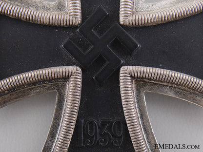 a_very_rare_zimmermann_knight’s_cross_of_the_iron_cross1939$19,000_img_06.jpg544143ef74a75