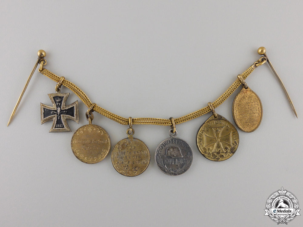 a_first_war_german_imperial_miniature_medal_chain_img_06.jpg556731dd5ae94