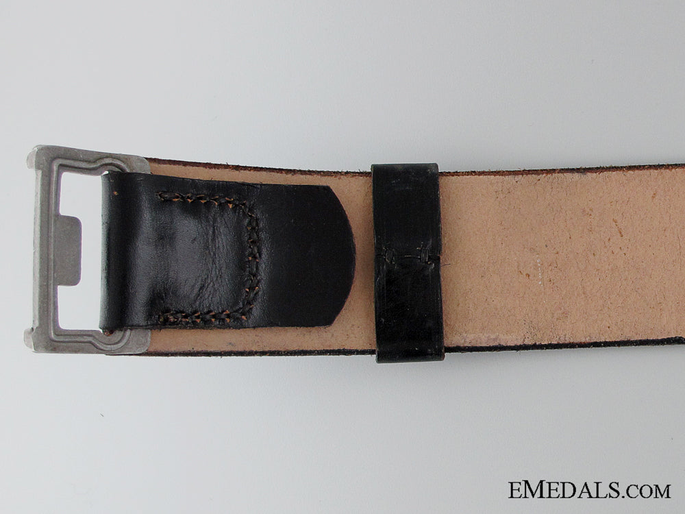 red_cross_enlisted_belt_with_buckle_img_06.jpg53319d20976bc
