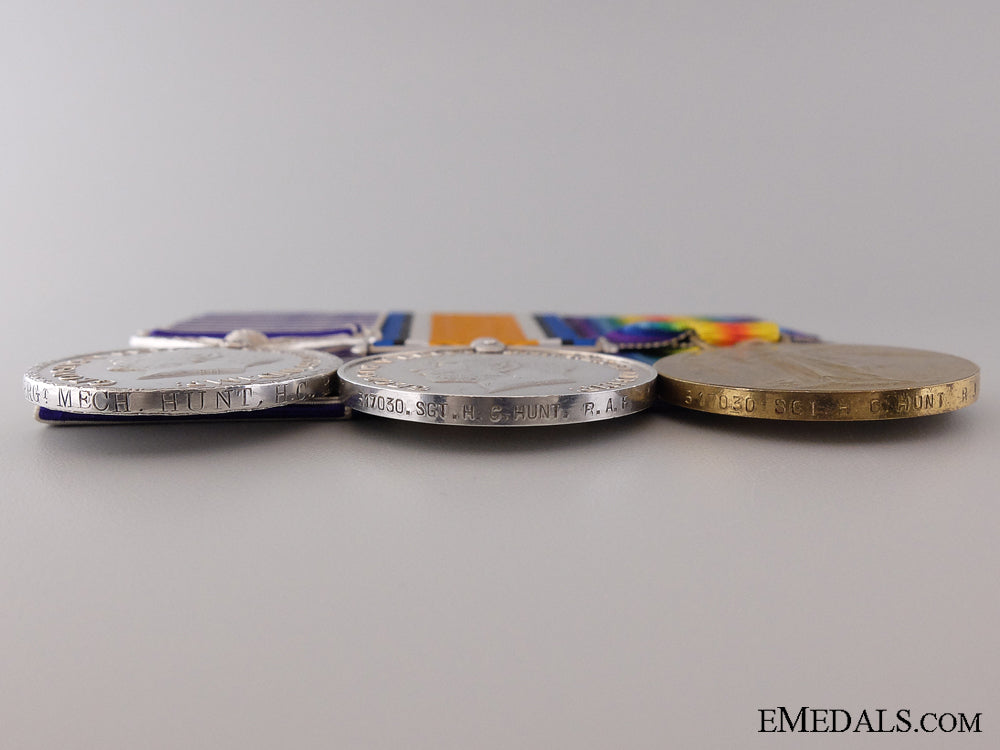 a_superb_dfm_group_to_herbert_hunt_credited_for_eleven_enemy_victories_img_06.jpg54451567bbd2a