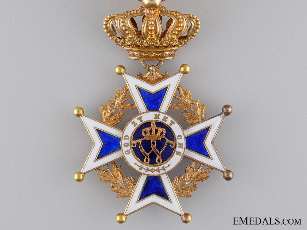 a_dutch_order_of_orange-_nassau_in_gold;_officers_cross_img_06.jpg53e4e66c219f7