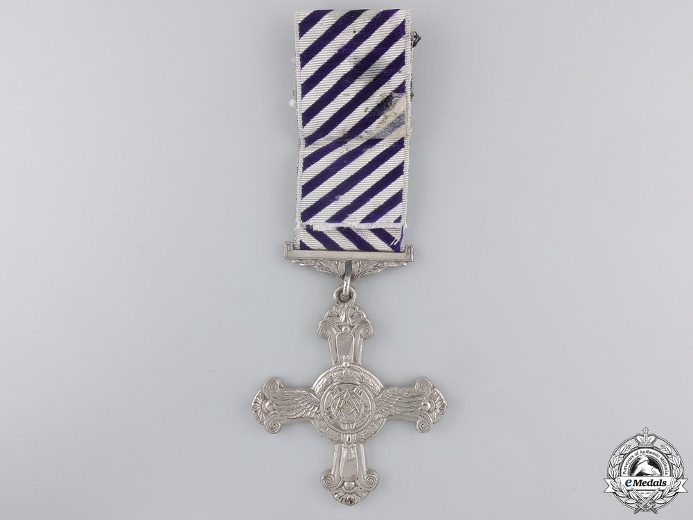 a_george_vi_distinguished_flying_cross;1944_dated_img_07.jpg552ead13cbce4
