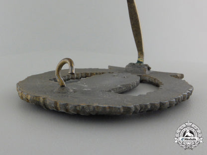 a_kriegsmarine_minesweeper_war_badge_by_rudolf_karneth&_söhne_img_07.jpg55cb672288931