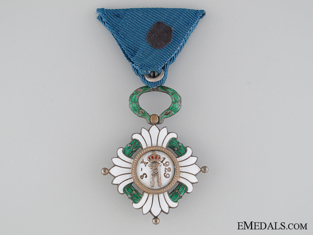 the_order_of_the_yugoslav_crown;_fourth_class_img_07.jpg5347edd3202b9