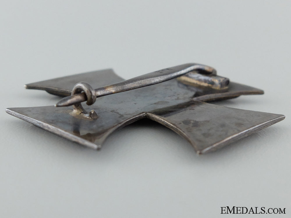 1914_iron_cross_first_class;_marked_k.a.g;_cased_img_07.jpg538cb8db04824