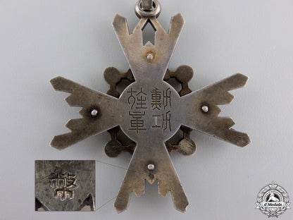 japan,_empire._an_order_of_the_sacred_treasure,_iii_class_img_07.jpg55b7da439940a