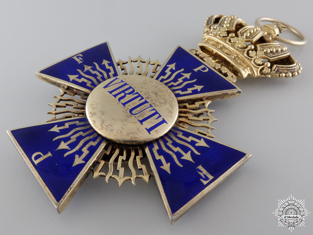 a_gold_royal_merit_order_of_st._michael;1_st_class_by_e.quellhorst_img_07.jpg54872b2f79ecc