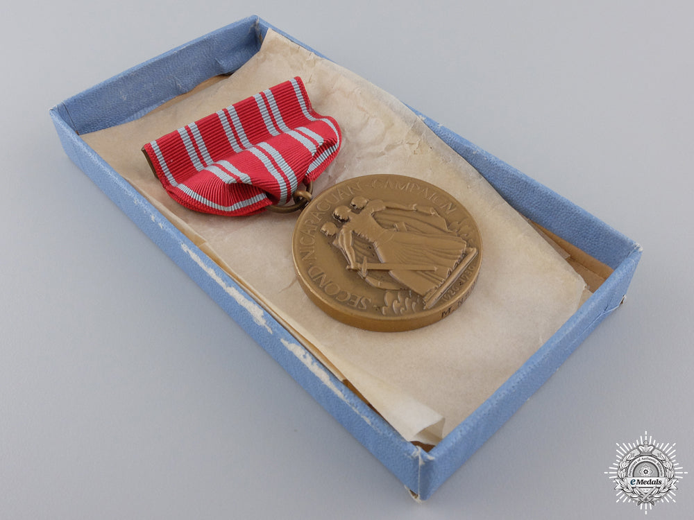 a_us_navy_second_nicaraguan_campaign_medal1926-1933_with_box_img_07.jpg54e8968c4e5f9
