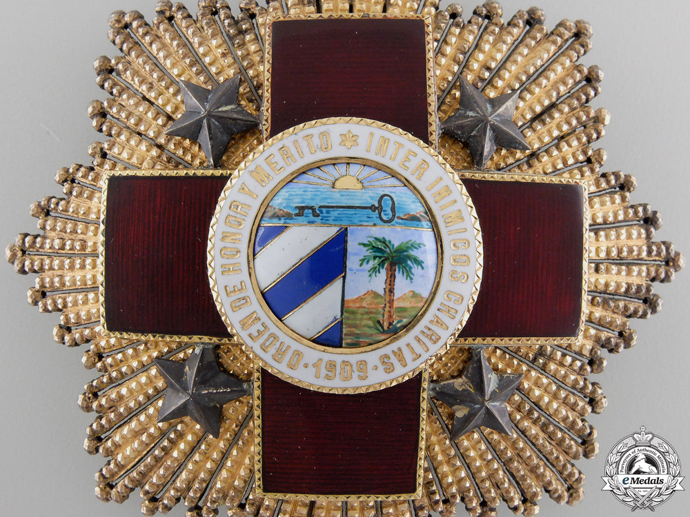 cuba._a_red_cross_order;_grand_cross_by_b.castells_of_barcelona_img_07.jpg55c50e27868f2_1_1_1