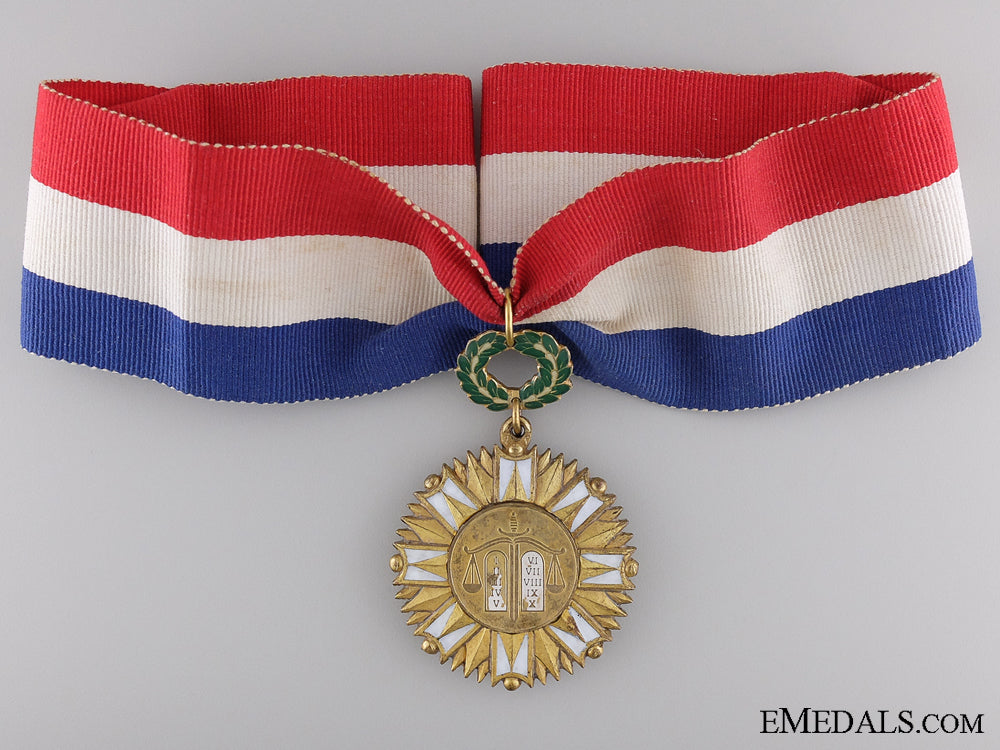 a1950'_s_philippino_order_of_kalantiao(_order_of_kalantiaw)_img_07.jpg53e52d9b76137