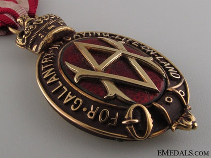 the_albert_medal_in_gold_for_gallantry_img_0806_copy.jpg5252d748c9974