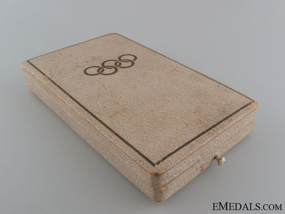1936_berlin_summer_olympic_games_medal_cased_img_0855_copy.jpg5252df04c7c7d