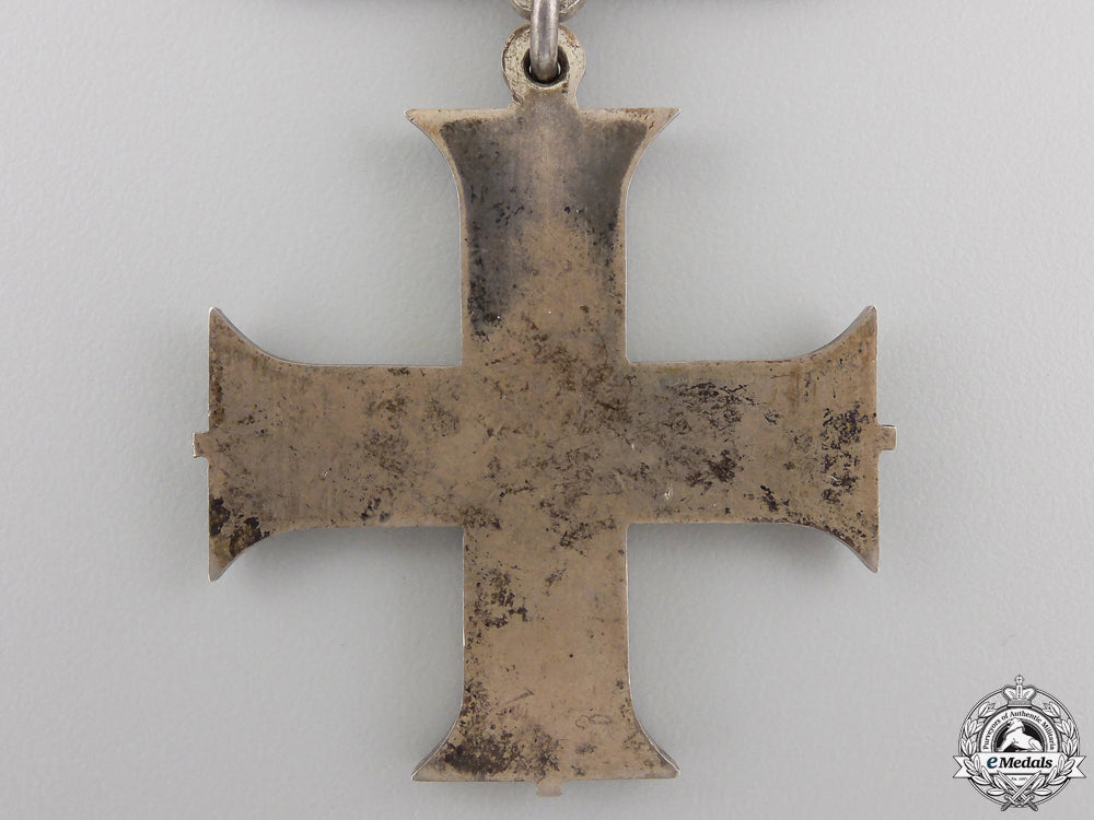 a_canadian_military_cross_for_rescuing_wounded_in_the_field_img_08.jpg555b41d92dcbd