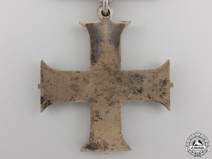 a_canadian_military_cross_for_rescuing_wounded_in_the_field_img_08.jpg555b41d92dcbd